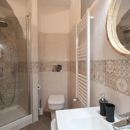 Daire Vittoria Luxury House Roma