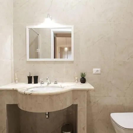 Vittoria Luxury House Roma