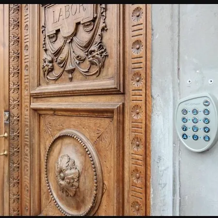 Daire Vittoria Luxury House Roma
